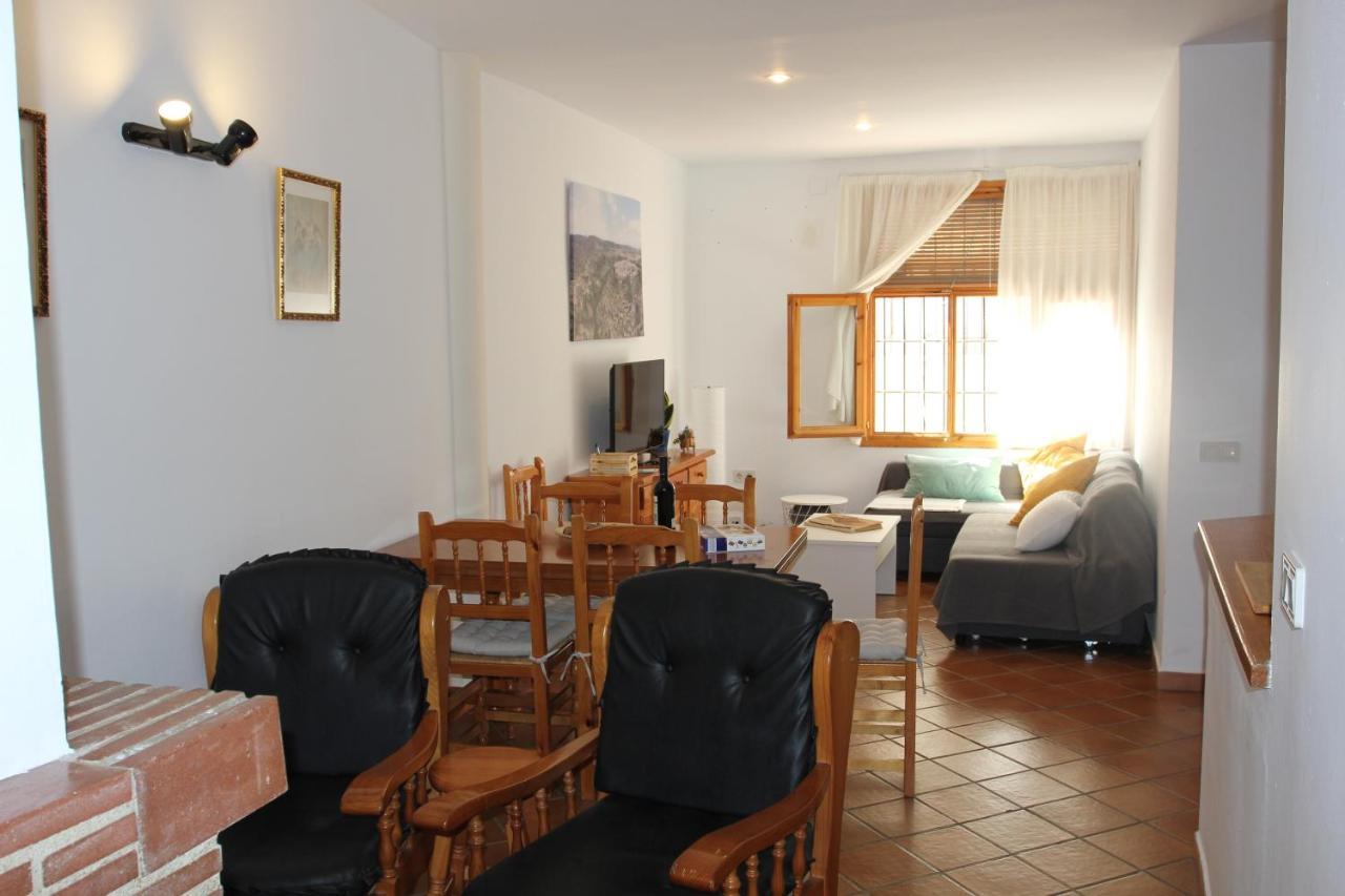 Casa Rural Manuel Y Dolores เลอตูร์ ภายนอก รูปภาพ